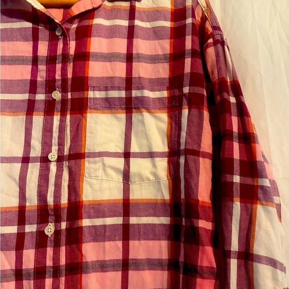 Old Navy Women’s Long Sleeve Button Down Boyfriend Plaid Shirt Size Medium - Picture 3 of 12